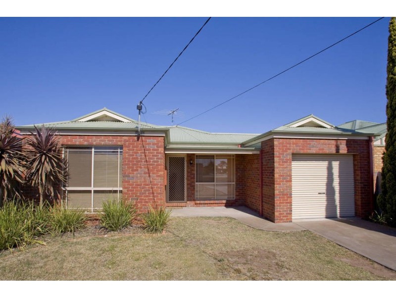 72 Forest Road South, Lara VIC 3212