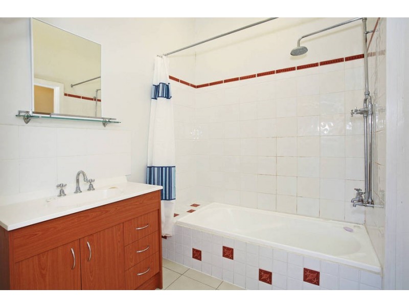 61 Carr Street, Geelong VIC 3220