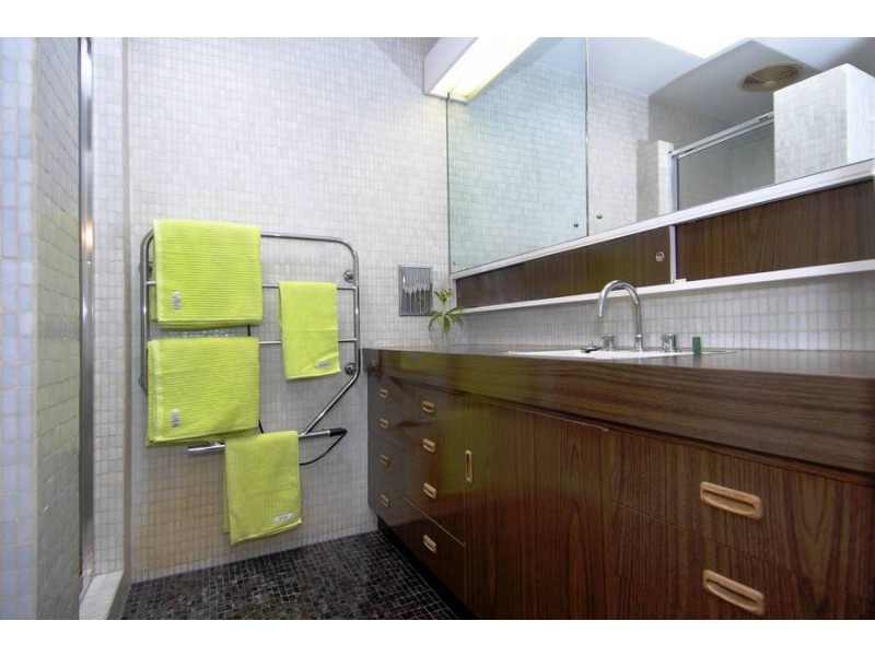 3 Bruthen Road, Highton VIC 3216