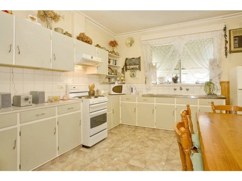 16 Elmore Street, Norlane VIC 3214