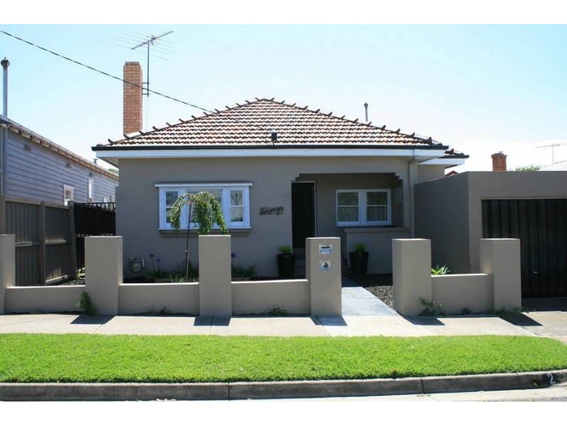 2 Kernot Street, East Geelong VIC 3219