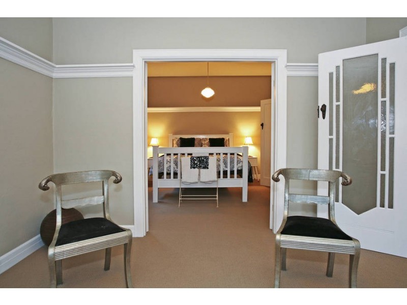 2 Kernot Street, East Geelong VIC 3219