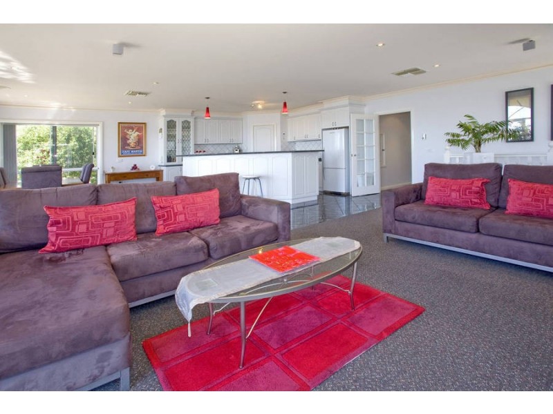 55 Dane Avenue, Bell Post Hill VIC 3215