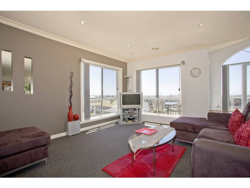 55 Dane Avenue, Bell Post Hill VIC 3215