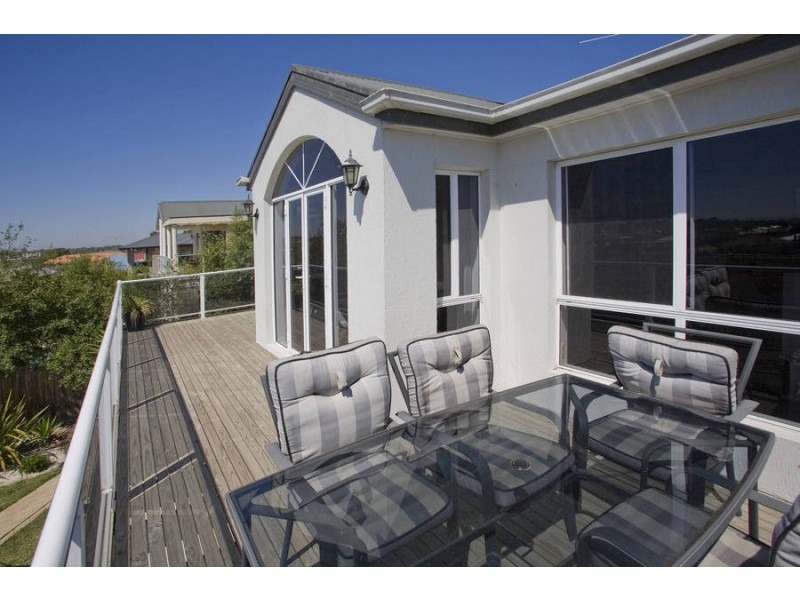 55 Dane Avenue, Bell Post Hill VIC 3215