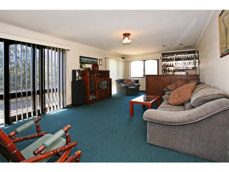 5 Polwarth Crescent, Belmont VIC 3216