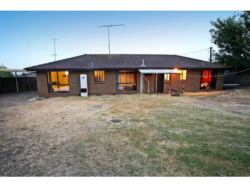 17 Nathan Court, Leopold VIC 3224