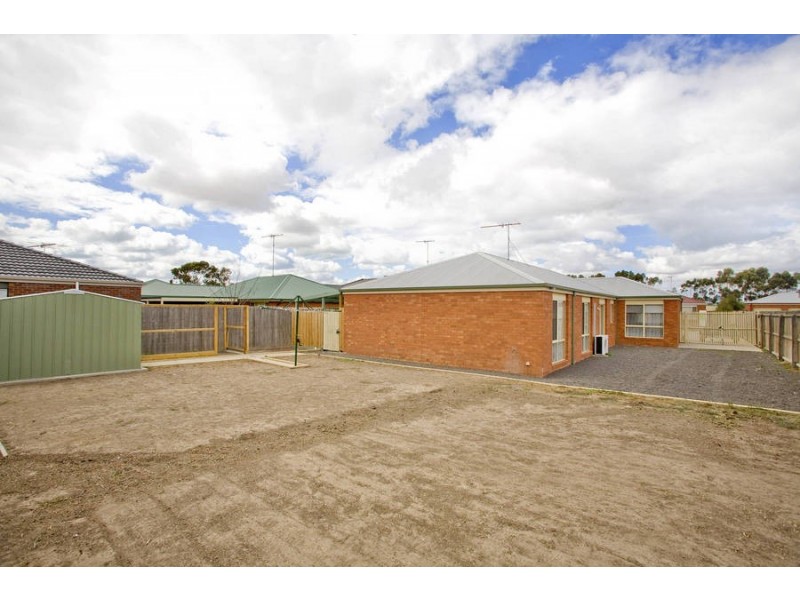 17 Felicity Court, Lara VIC 3212