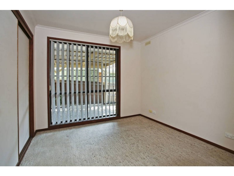 33 Birkenhead Drive, Grovedale VIC 3216
