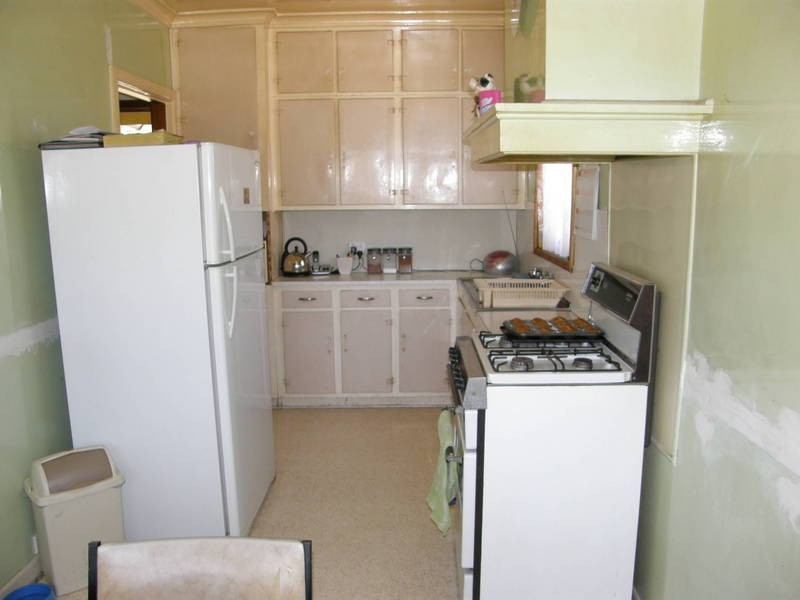 37 Breakwater Road, East Geelong VIC 3219