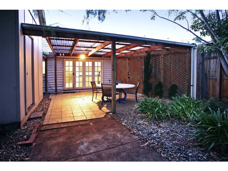 71 Waratah Street, Geelong West VIC 3218