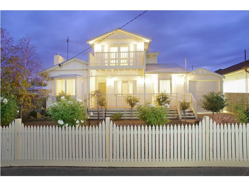 2 Acacia Street, Hamlyn Heights VIC 3215
