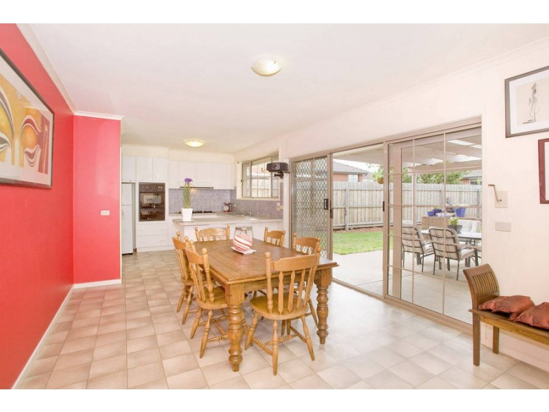 30 Ashleigh Crescent, Bell Park VIC 3215