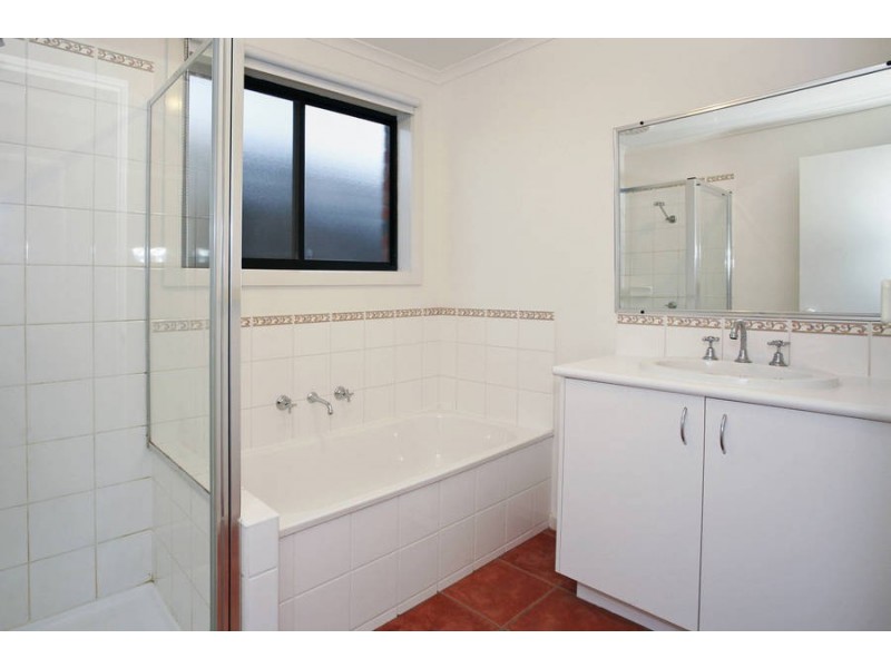 11 Split Court, Leopold VIC 3224