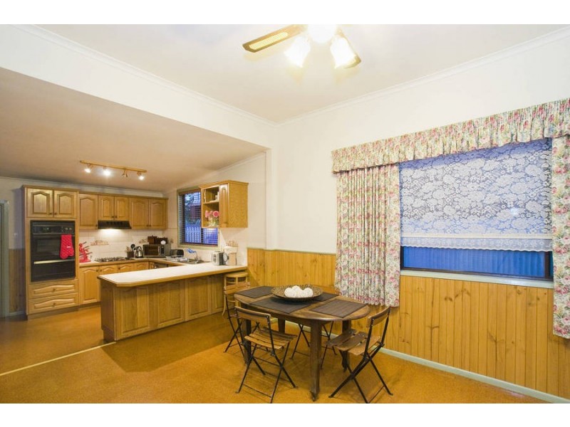 26 Swinburne Street, Rippleside VIC 3215