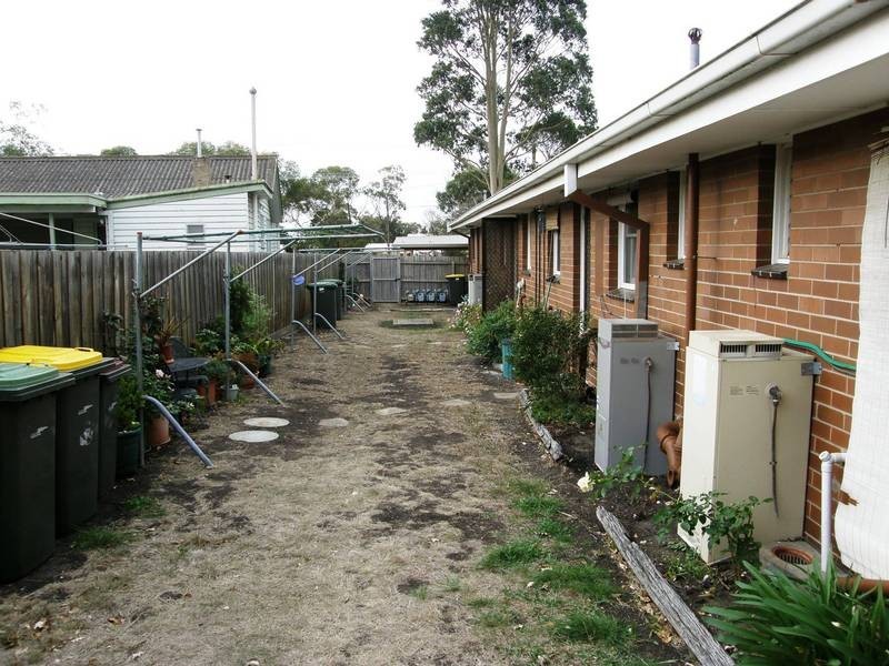 17 Carey Street, Hamlyn Heights VIC 3215