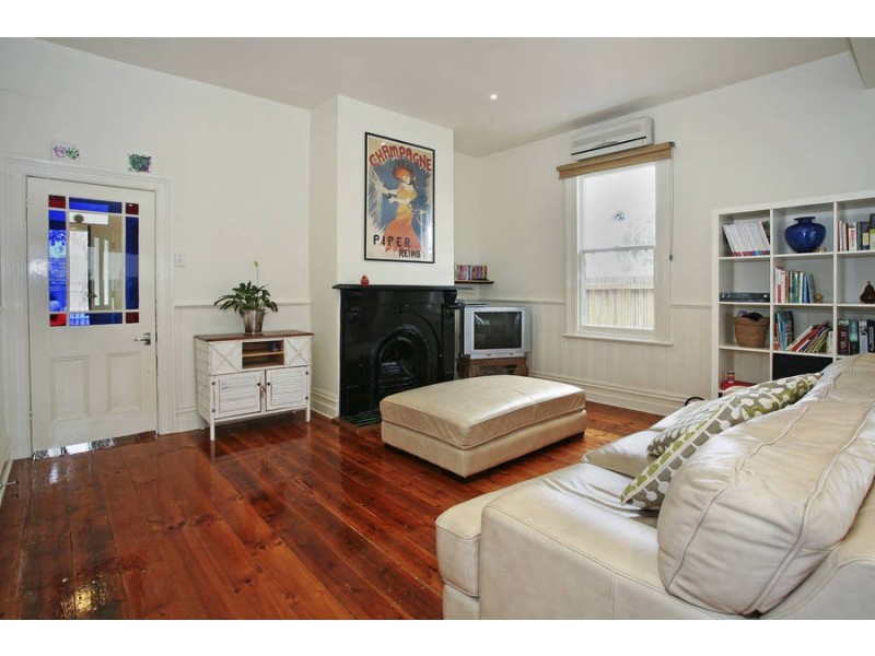 30 Daisy Street, Newtown VIC 3220