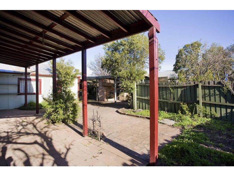 2 Helen Street, East Geelong VIC 3219