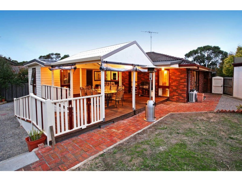 5 Pilbara Court, Belmont VIC 3216