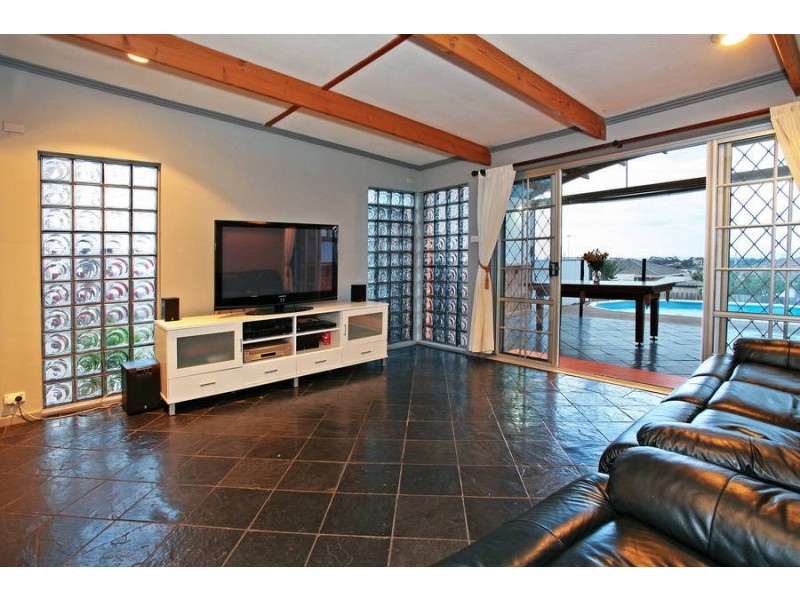 7 Acacia Street, Hamlyn Heights VIC 3215