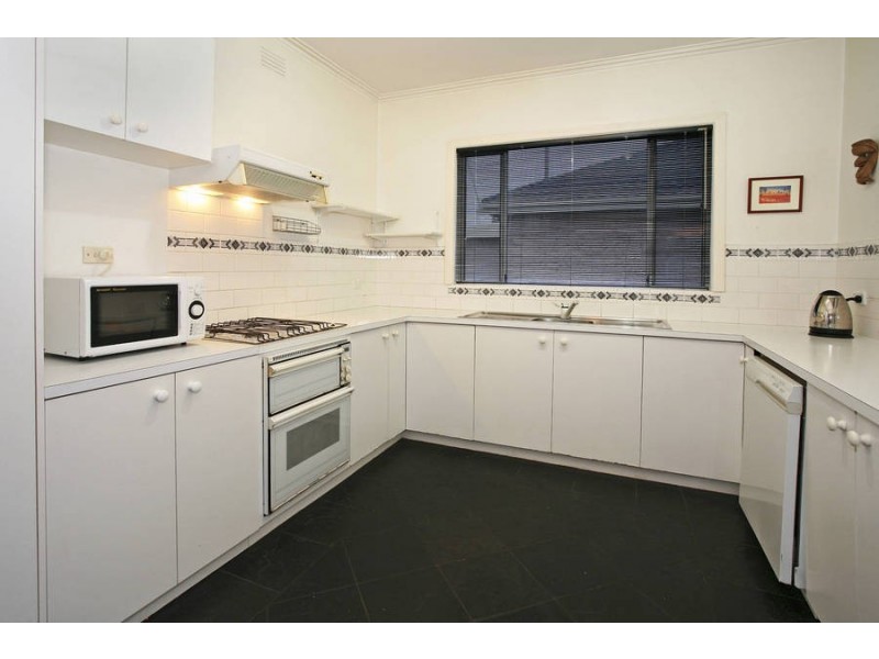 7 Acacia Street, Hamlyn Heights VIC 3215