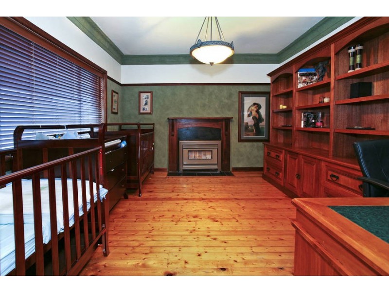 7 Acacia Street, Hamlyn Heights VIC 3215