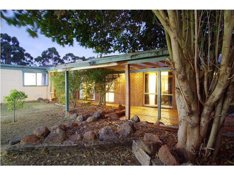 6 Mark Street, Lara VIC 3212