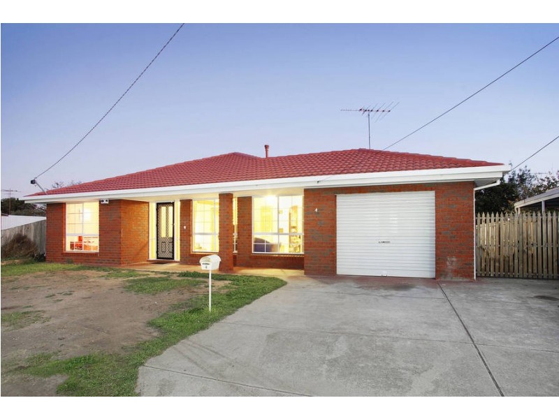 4 Kingsley Drive, Corio VIC 3214