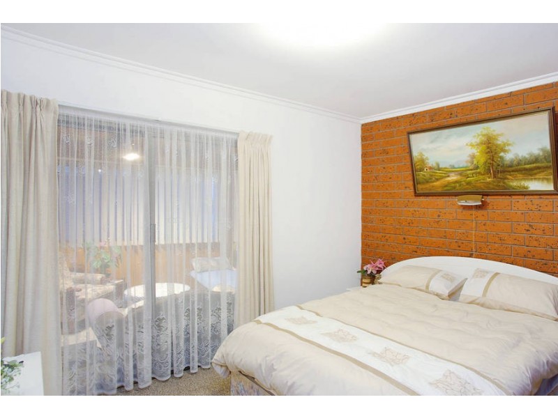 8/8 Heytesbury St, Herne Hill VIC 3218