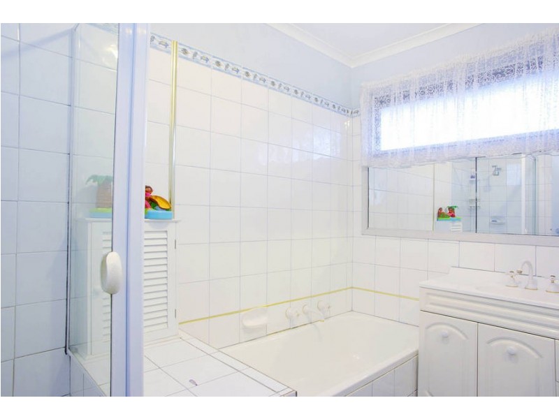 9 Abelia Street, Corio VIC 3214