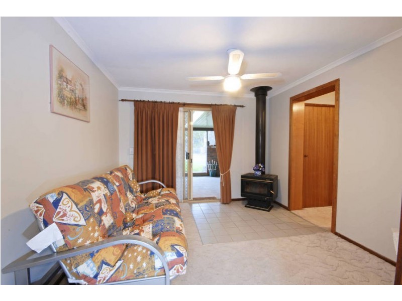 27 Native Hut Drive, Teesdale VIC 3328