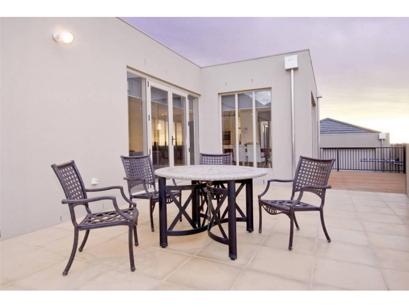 7 Horizon Court, Highton VIC 3216