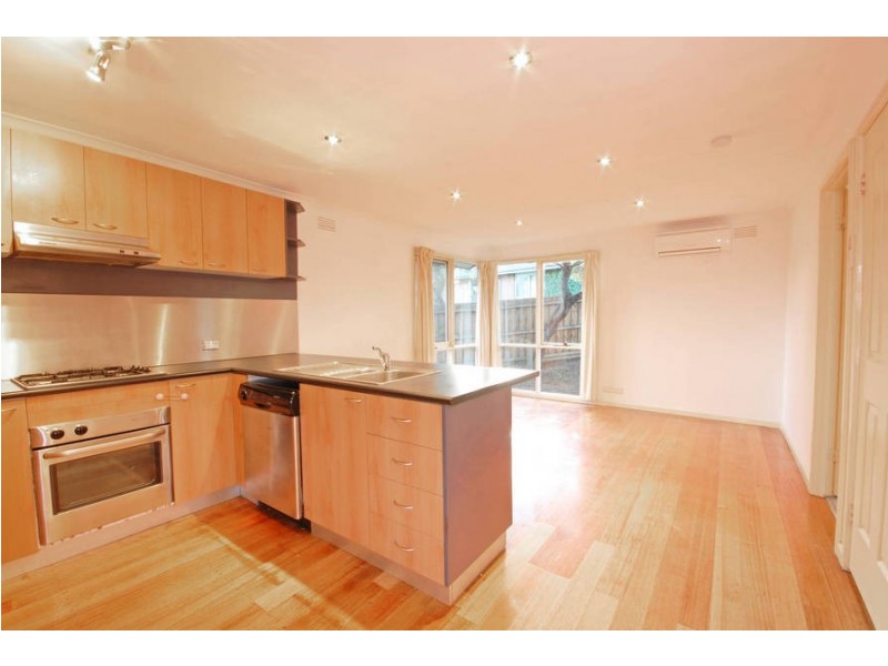 6 Apaloosa Court, Belmont VIC 3216