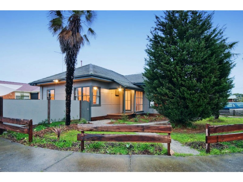 26 McNeill Avenue, East Geelong VIC 3219