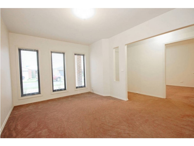 19 Alan Street, Grovedale VIC 3216