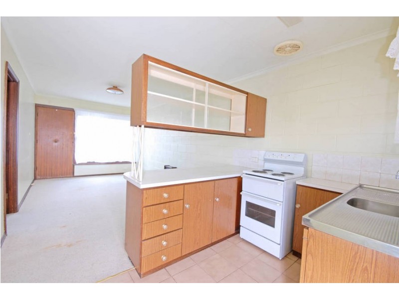 1,2,3,4,5/54 Itkeston Street, Herne Hill VIC 3218