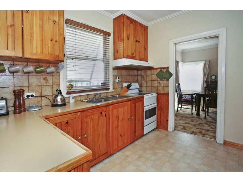 5 Helen Street, East Geelong VIC 3219