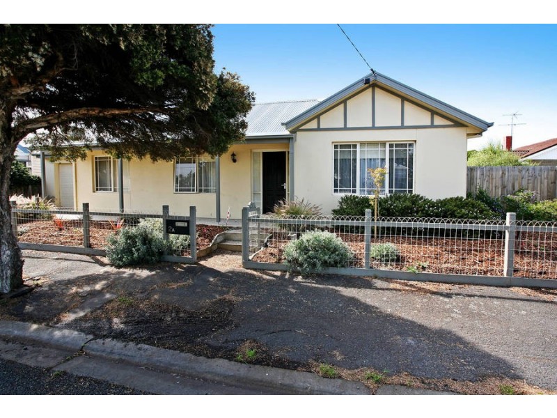 2A Darling Street, East Geelong VIC 3219