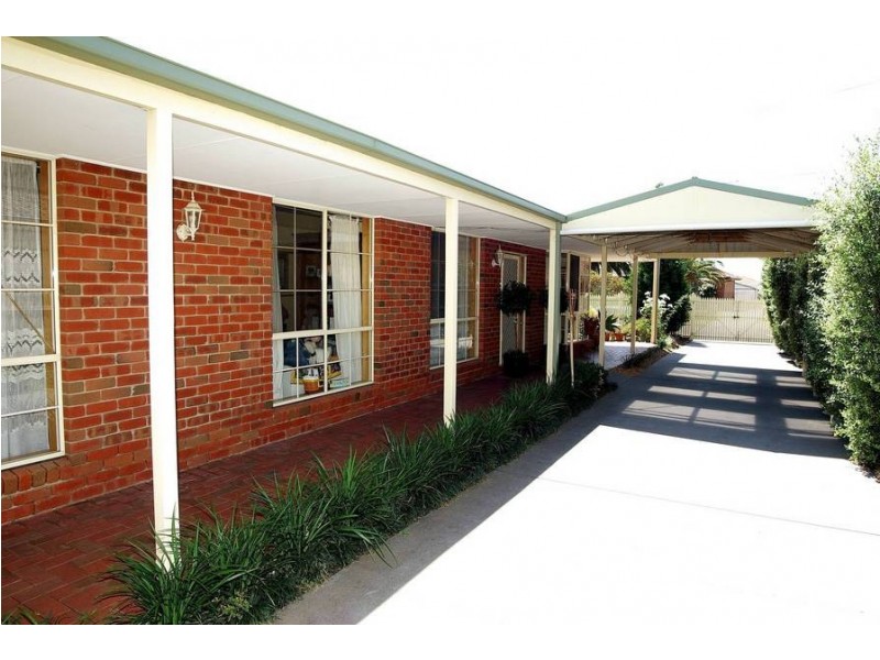 77 Cloverdale Drive, Corio VIC 3214