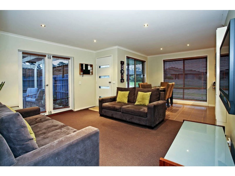 1/5 Katarina Place, Whittington VIC 3219