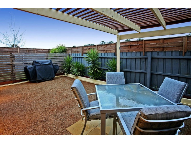 1/5 Katarina Place, Whittington VIC 3219
