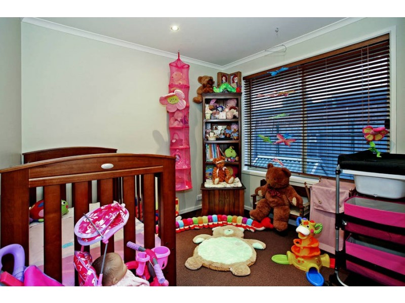 1/5 Katarina Place, Whittington VIC 3219