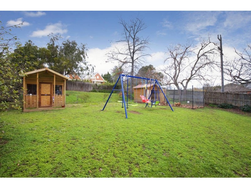 35-37 South Valley Road, Highton VIC 3216