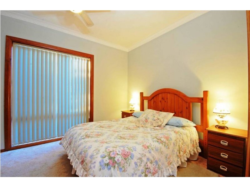 34 Mernda Pde, Belmont VIC 3216