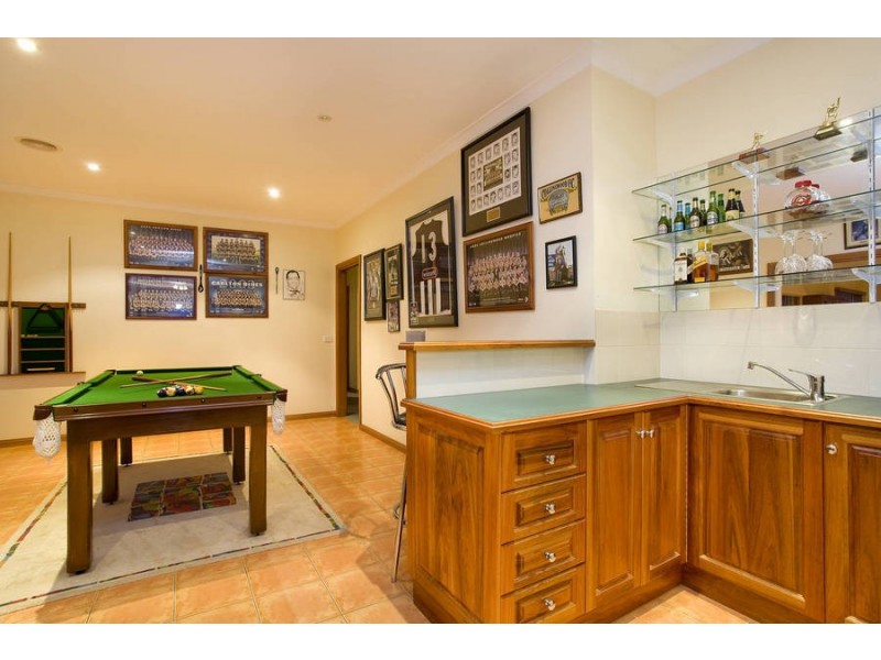 11 Keith Place, Hamlyn Heights VIC 3215