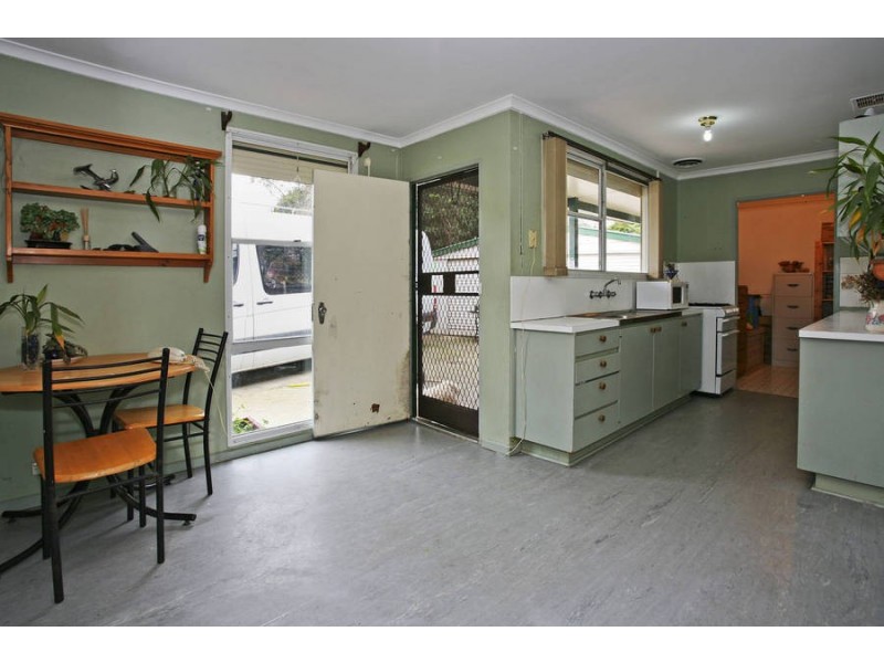 3 Schmitt Court, Whittington VIC 3219