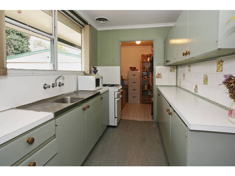 3 Schmitt Court, Whittington VIC 3219