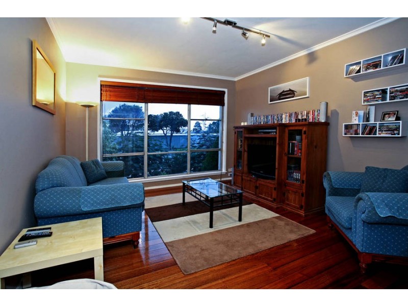 129 St Albans Road, East Geelong VIC 3219