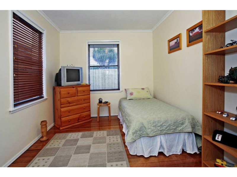 129 St Albans Road, East Geelong VIC 3219