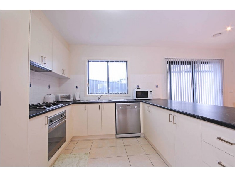 1/23 Darebin St, Norlane VIC 3214